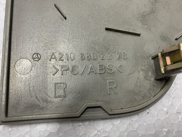 Mercedes A2106802278 ціна, від 2.48 USD
