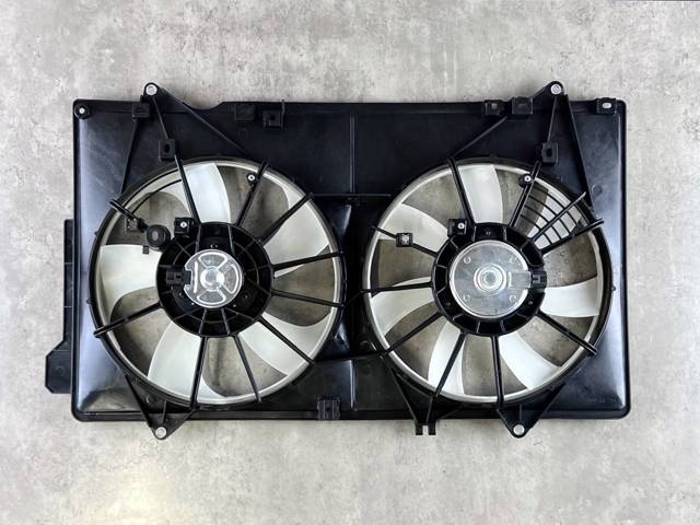 Купити PE7W15025 Mazda 