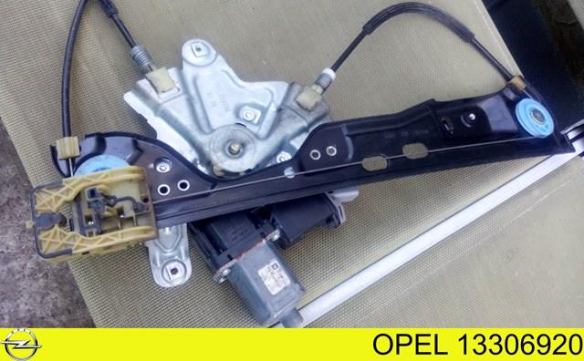 Склопідйомник передньої лівої двері 13306920 Opel