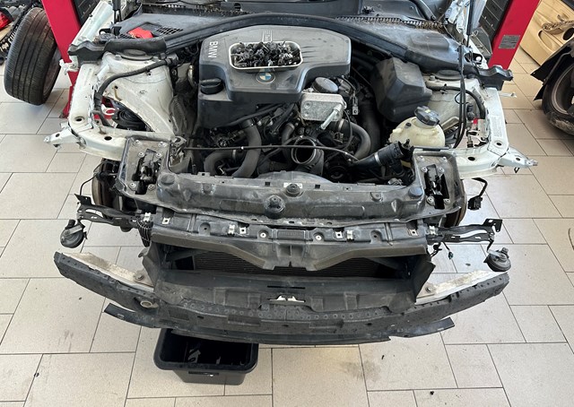 Купити 11002420308 BMW Двигун
