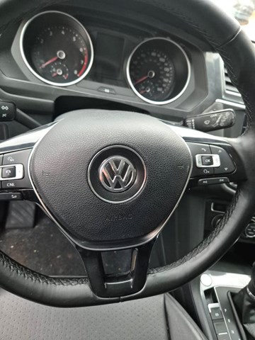 Подушка Айрбег водія VAG 5NN880201LHVF ціна, від 125.97 USD