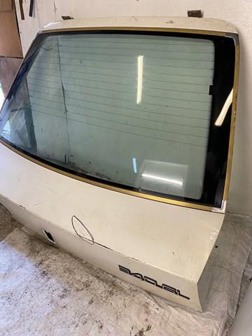 П'яті двері Volvo 3277796 ціна, від 641.80 USD