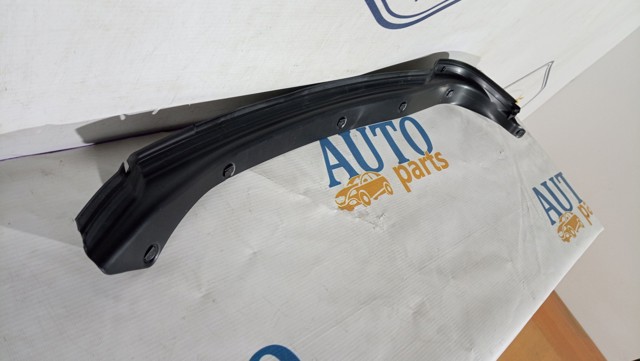 31298784 Volvo 