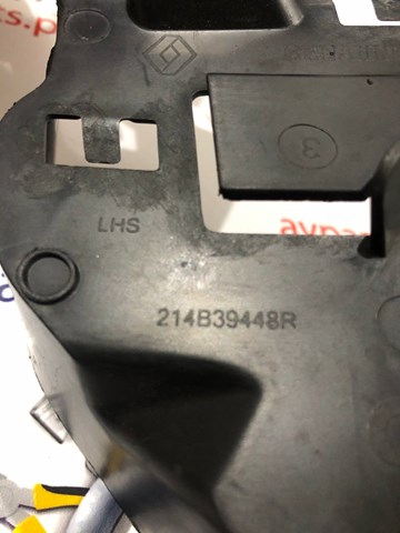 Кронштейн бампера переднього, лівий 214B39448R Renault (RVI)