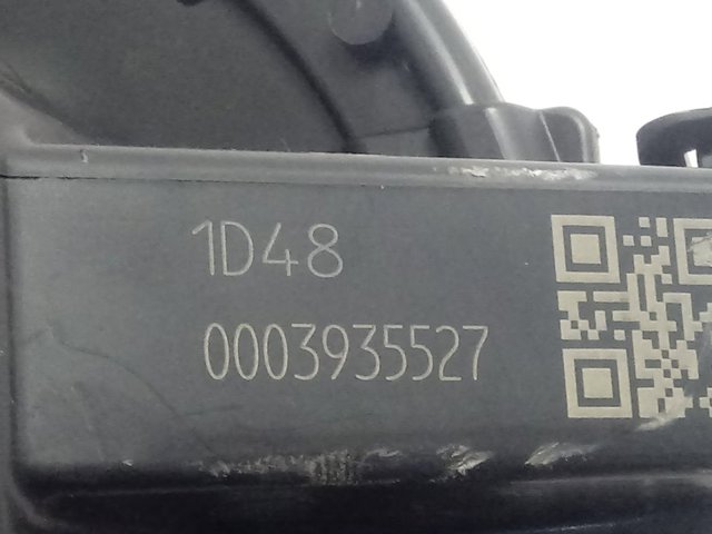 Купити 9849717080 Peugeot/Citroen Електродвигуни (електродвигун обігрівача) або розетка причепа штепсельная