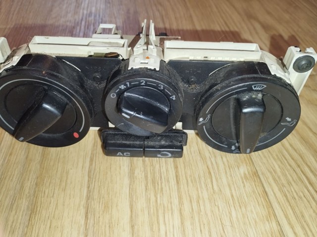  1U0820045 VAG