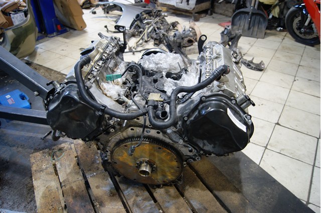ДВЗ VAG CALB ціна, від 1804.30 USD