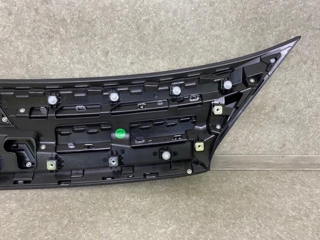 Облицювання радіатора Mitsubishi 62310W120P ціна, від 199.26 USD