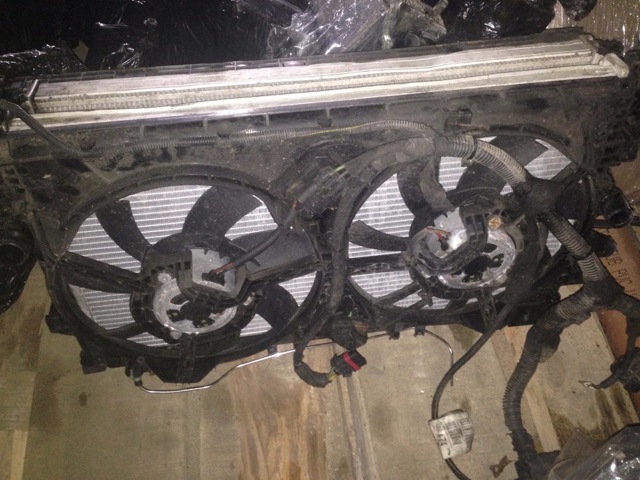13241733 General Motors електровентилятор охолодження в зборі (двигун + крильчатка, лівий)