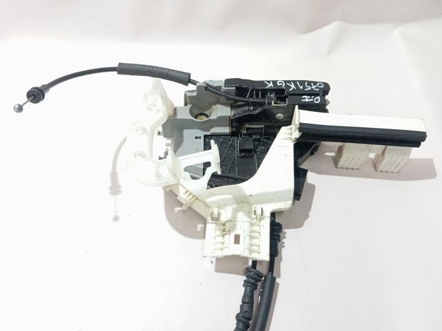 Замок передньої лівої двері 81310D3000 Hyundai/Kia