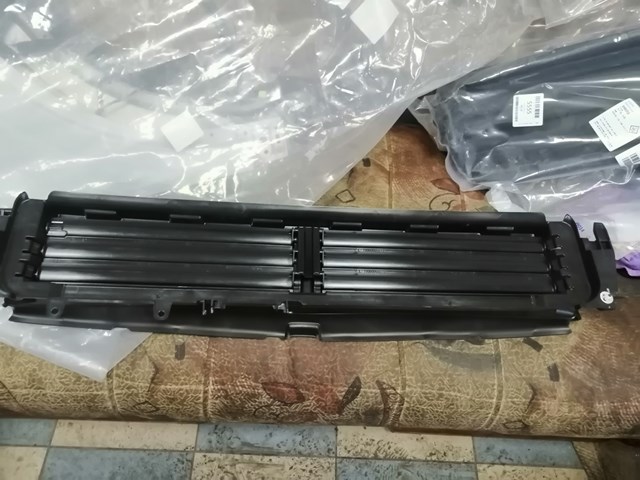 Купити 31663712 Volvo Жалюзі радіатора охолодження