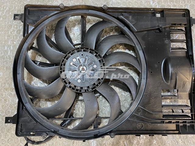 LR135874 Land Rover Дифузор (кожух) радіатора охолодження
