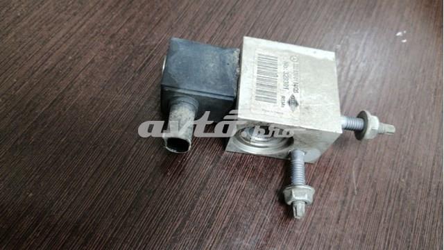 Кран системи опалення Mercedes A2228300184 ціна, від 407.26 USD