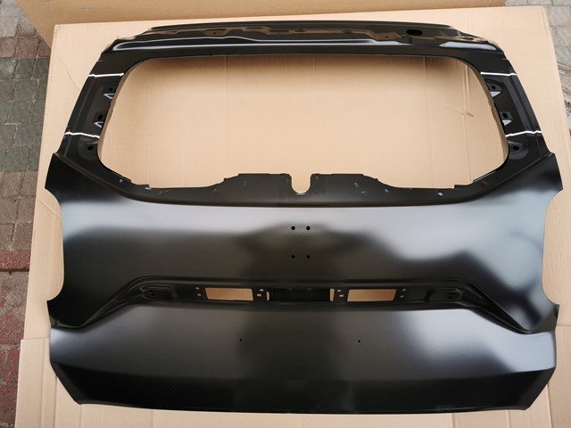 Двері багажника Renault (RVI) 901002381R