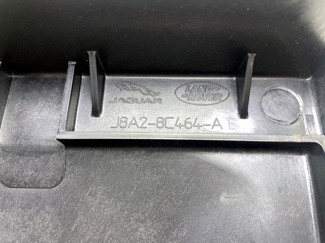 LR137976 Land Rover Повітропровід (дефлектор) радіатора, правий
