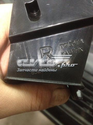 Форсунка омивача фари передньої, правої TQ21402 Tqparts