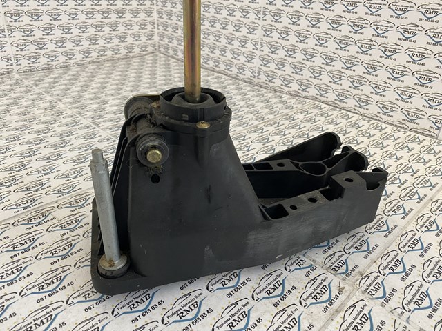 A1683600109 Mercedes Ручка перемикання передач