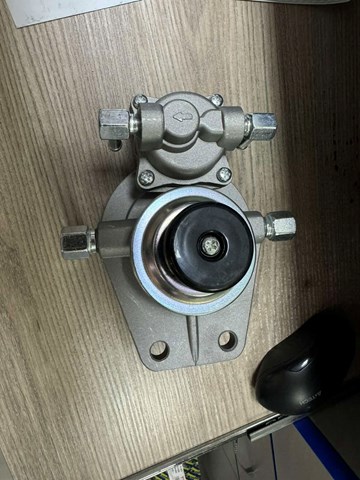  Nissan/Infiniti 16401VC100