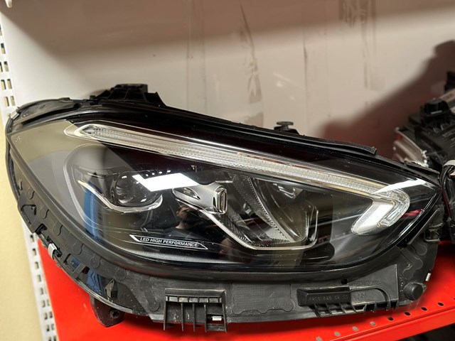  Mercedes A2069063605 ціна, від 906.47 USD