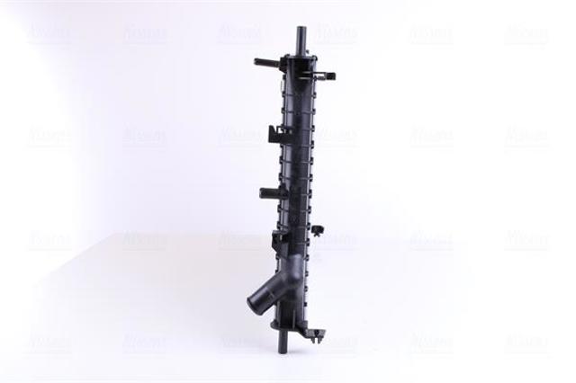 Радіатор основний Nissens NIS62015A ціна, від 71.18 USD
