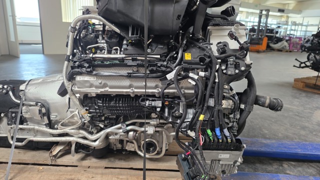 ДВЗ BMW S68B44A ціна, від 25784.89 USD