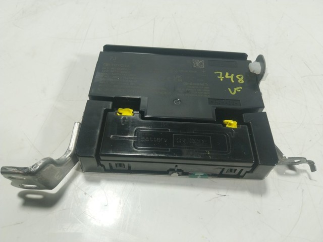  Toyota 867400D031