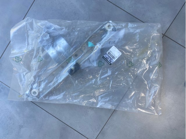  827211094R Renault (RVI)