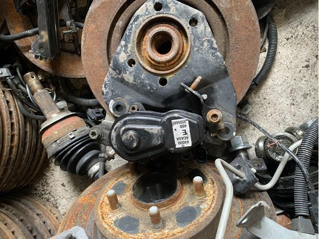 Купити 440004CA0A Nissan/Infiniti 