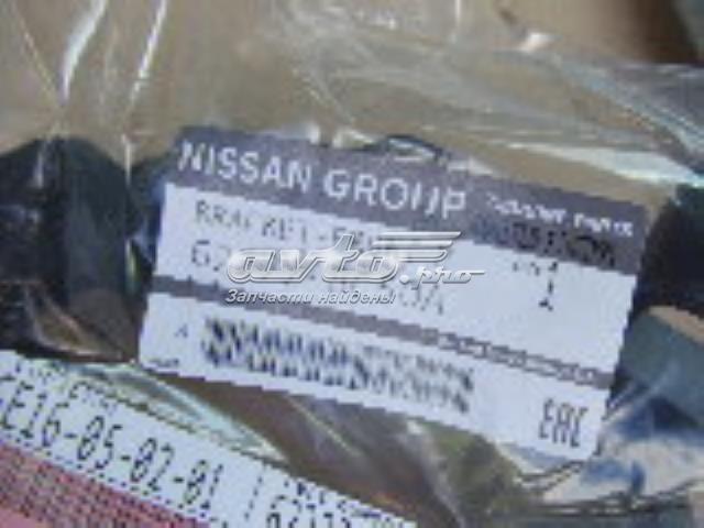 62222BC50A Nissan/Infiniti Кронштейн кріплення протитуманной фари, правої