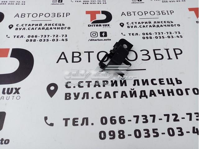 Відбійник капота Signeda PFD43085AR