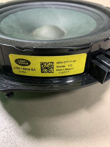 JJ3218808BA Land Rover 