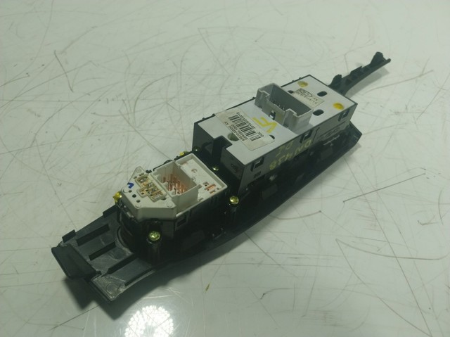  Hyundai/Kia 935703Z000 ціна, від 28.03 USD