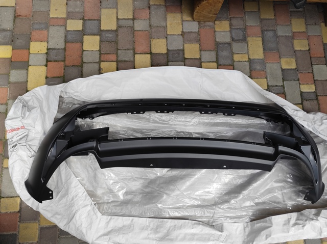 Бампер задній, центральна частина Nissan/Infiniti 850B06RR0B ціна, від 151.08 USD