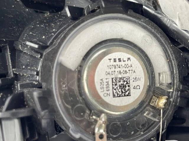 Купити 107974100A Tesla Динамік передньої двері
