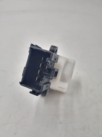 Контактна група замка запалювання Matomi SW9008