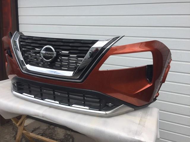 620226RC0H Nissan/Infiniti Бампер передній в зборі