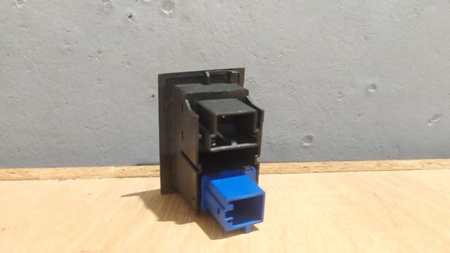 5NA919225B VAG Аварійна кнопка