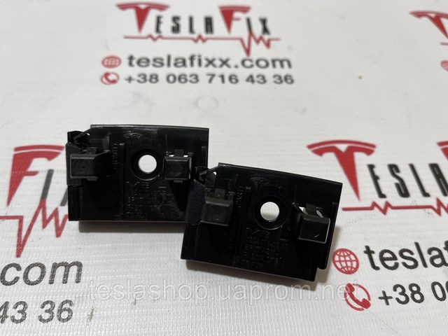 Купити 108417100F Tesla Кронштейн бампера переднього, лівий