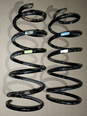 Пружина задня, ліва Toyota 4823160B10 ціна, від 56.24 USD