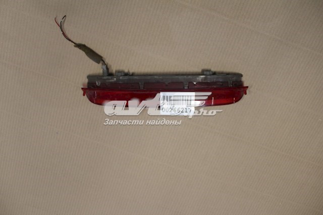 D46151580 Mazda Стоп-сигнал заднього скла