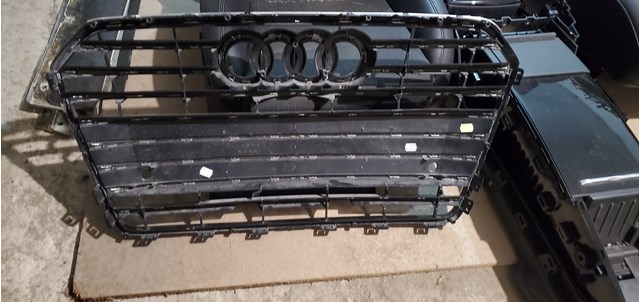 Облицювання радіатора VAG 80A853651C ціна, від 33.33 USD
