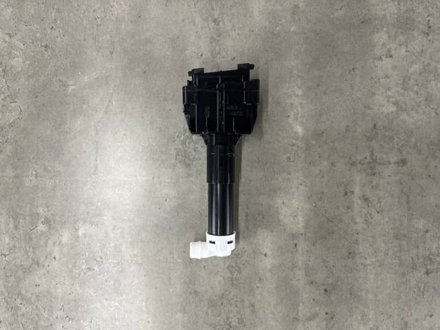 TQ21373 Tqparts Сопло омивача фари передньої, лівої