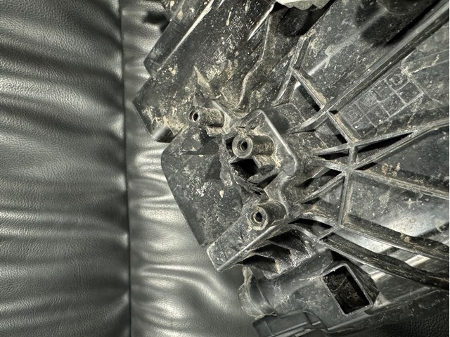 63117461887 BMW 