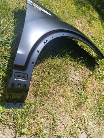 Крило переднє праве Polcar 32X102 ціна, від 57.01 USD