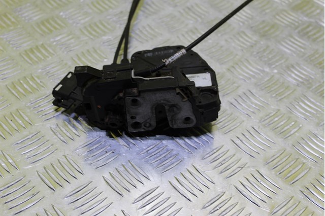 Купити 825036697R Renault (RVI) 
