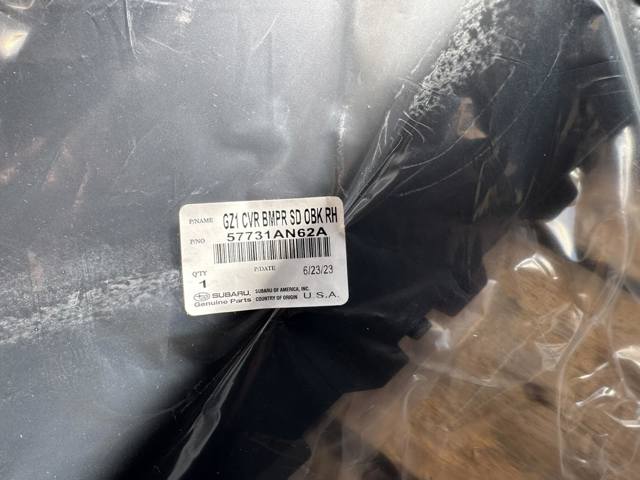 Купити 57731AN62A Subaru Накладка бампера переднього, права