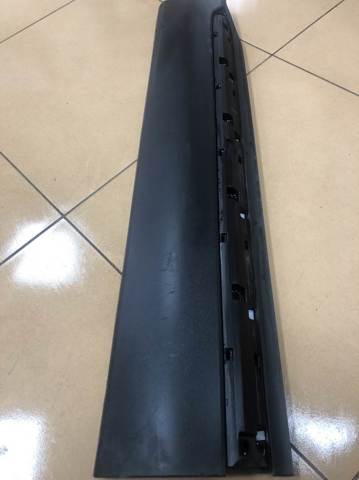Молдинг передньої лівої двері Hyundai/Kia 87721S1200SCR ціна, від 130.52 USD