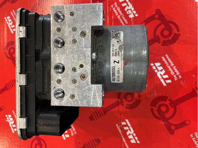 4670B555 Mitsubishi 