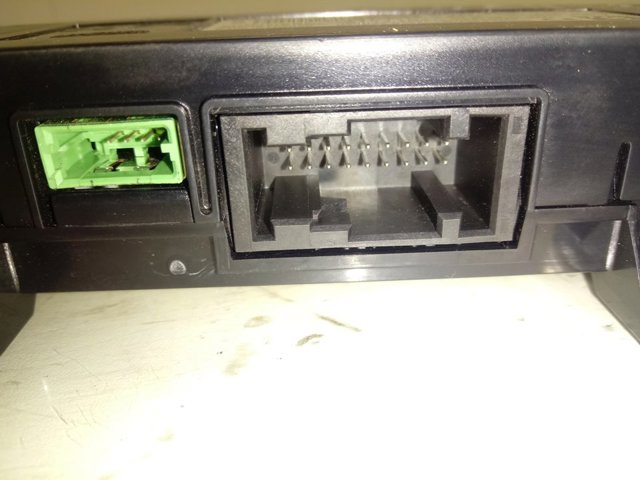 9831611580 Peugeot/Citroen Блок керування Bluetooth