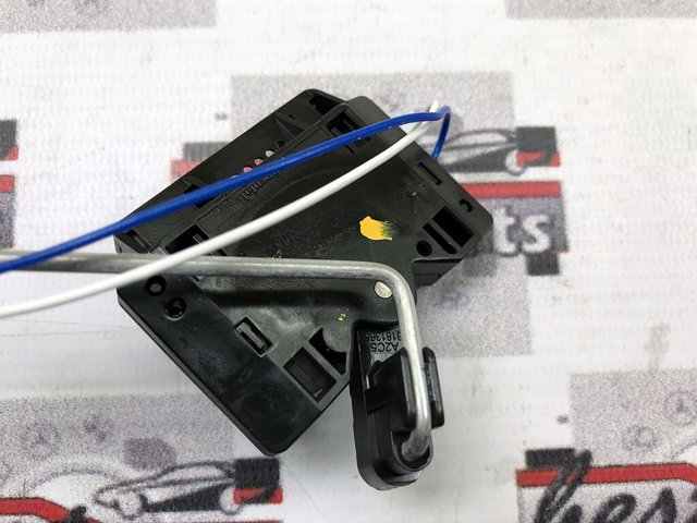 Купити LR052710 Land Rover 